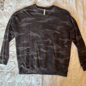 Athleta Gray Camouflage Pullover